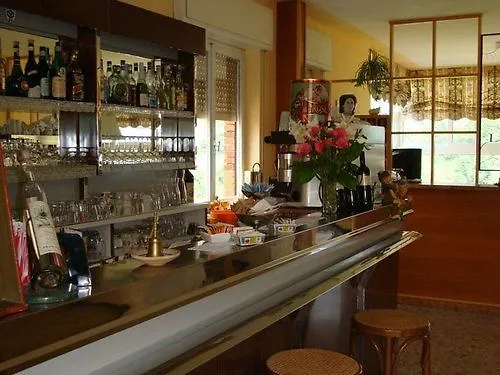 Hotel Serena Spiazzi Di Caprino